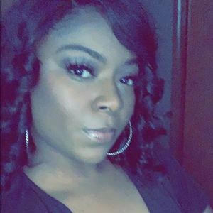 Meet your Posher, Charlena